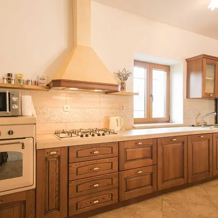 Noina Arka, A Charming With A Pool Surrounded By Nature Vakantiehuis Divšići