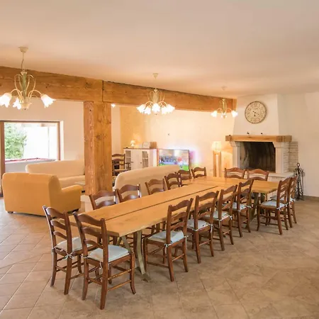 Noina Arka, A Charming With A Pool Surrounded By Nature * Divšići