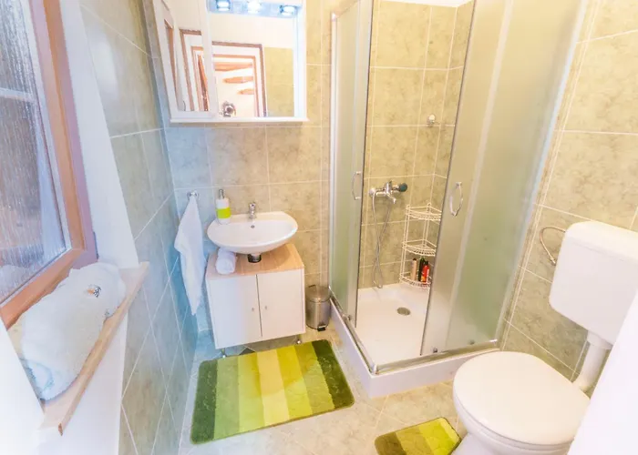 Noina Arka, A Charming With A Pool Surrounded By Nature Dom wakacyjny Divšići